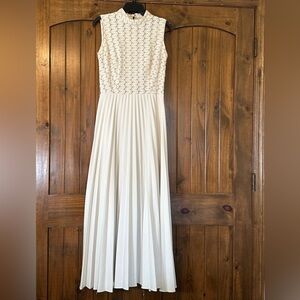 Vintage 70s Elegant Cream & Gold Sleeveless Mock Neck Pleated Skirt Maxi Dress
